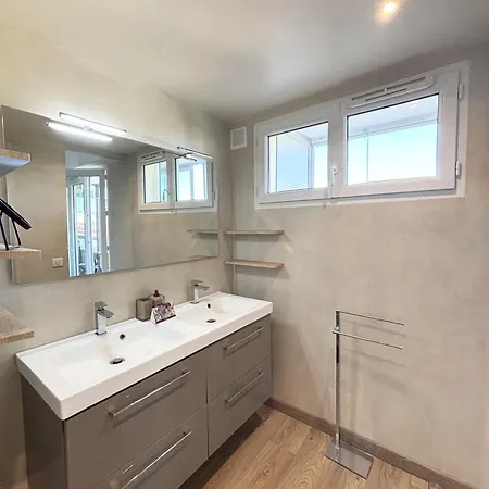 Jean Bart Apartmán